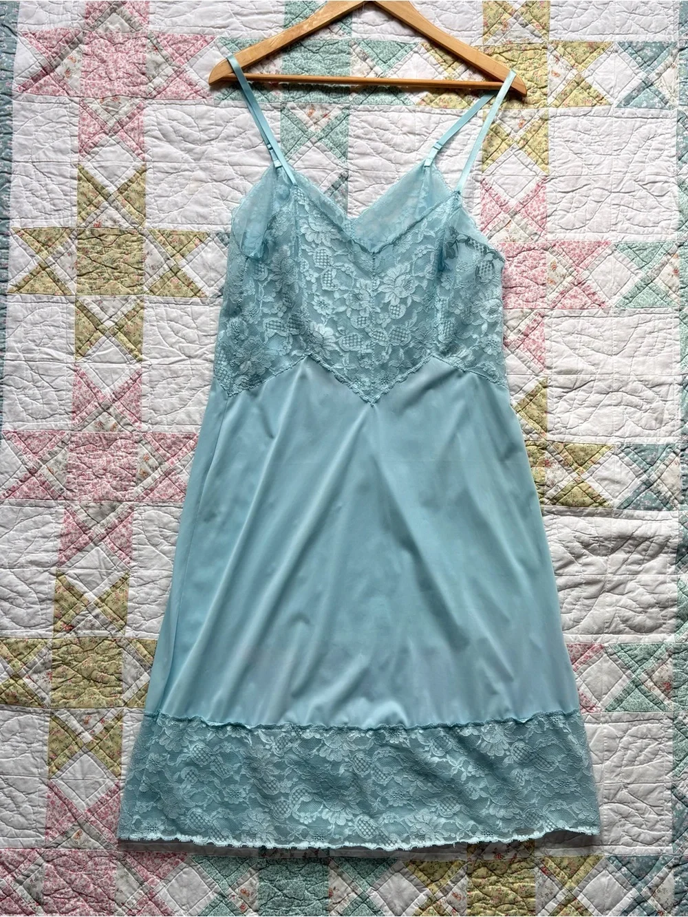 Vintage Light Blue Lace Slip Dress Large Vanity Fairy Dainty Cottagecore USA - Picture 9 of 14